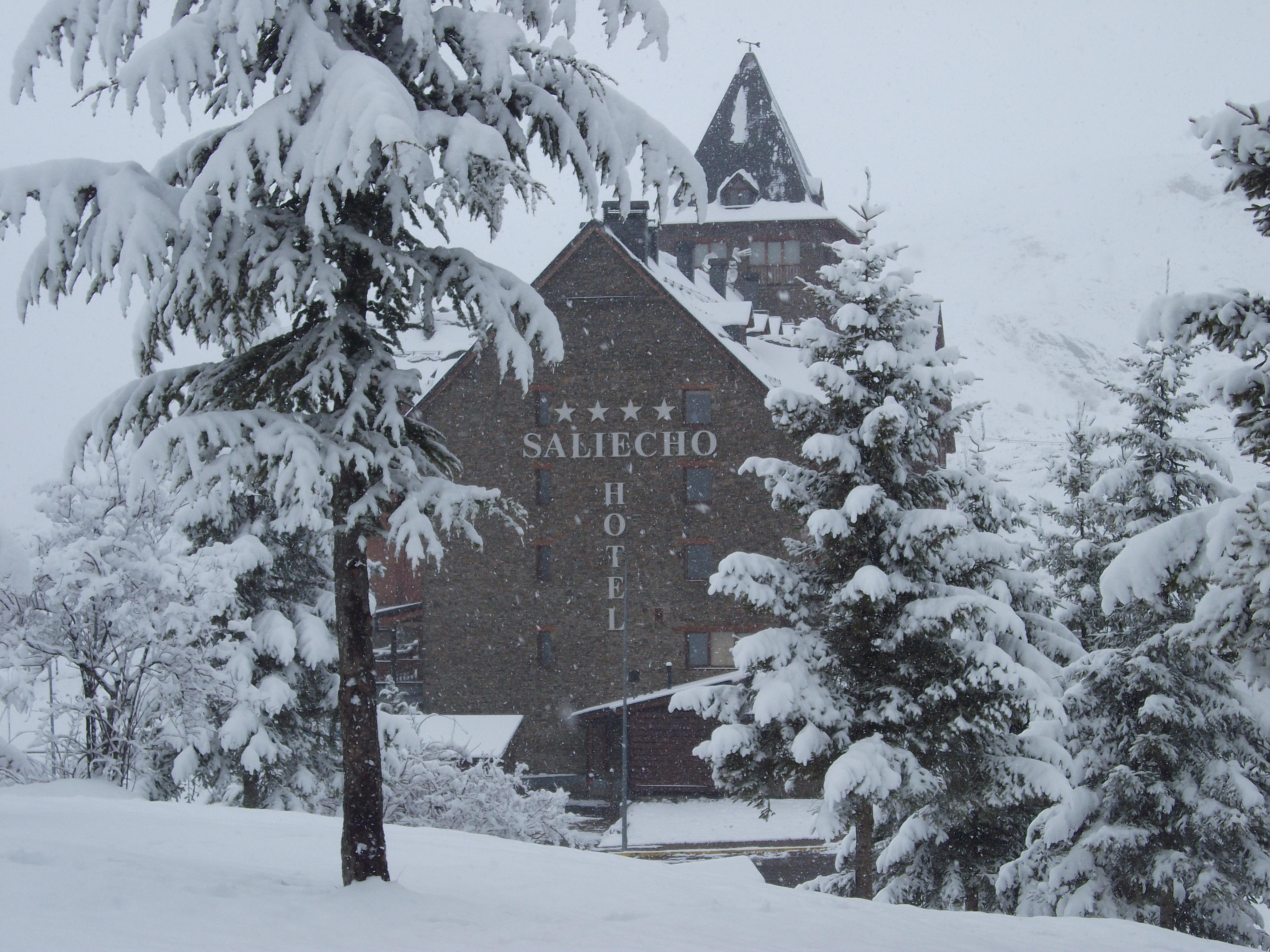 Hotel Saliecho Formigal Exterior foto